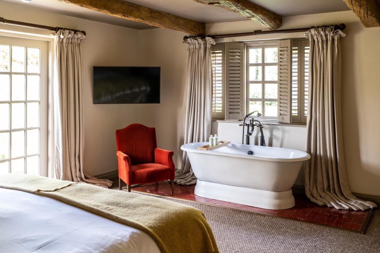 The Double Red Duke, Cotswolds Hotel Уитни Екстериор снимка