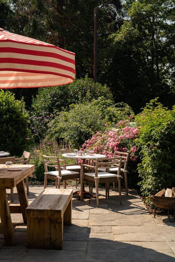 The Double Red Duke, Cotswolds Hotel Уитни Екстериор снимка